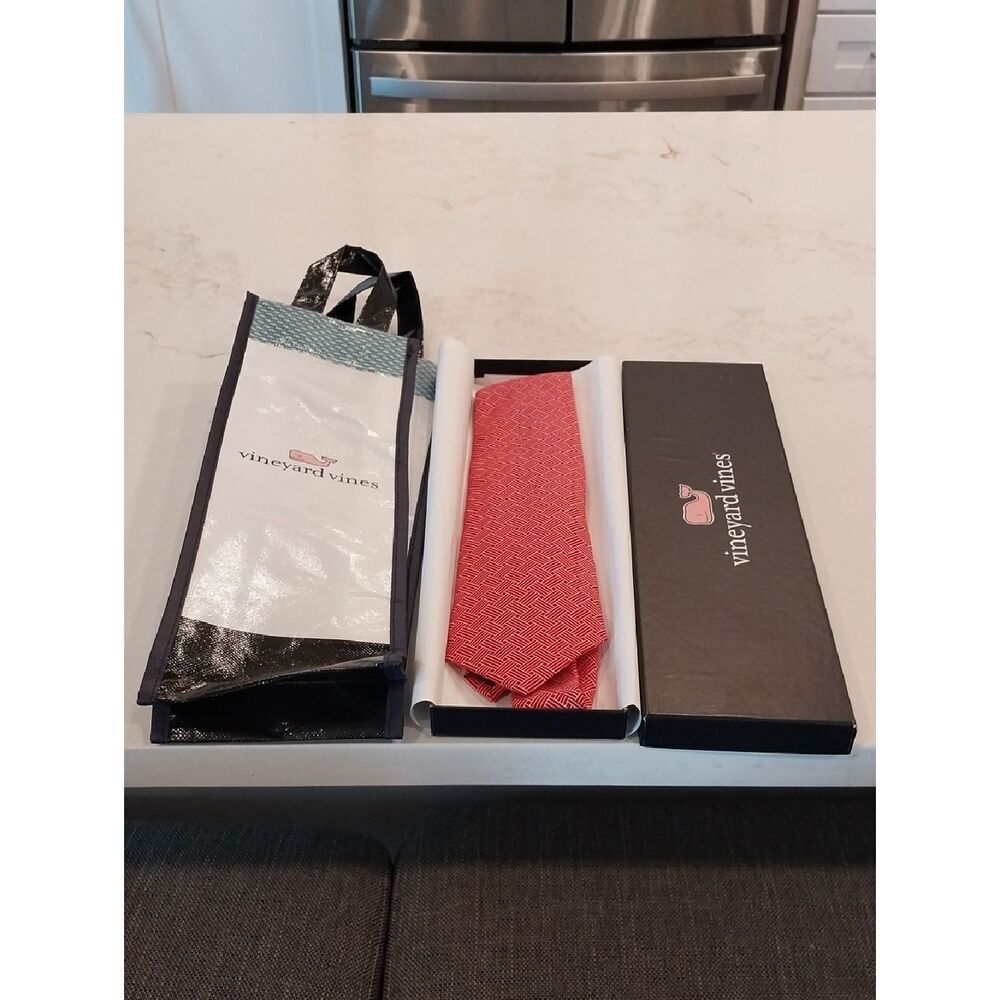 Vineyard Vines Red Geometric Silk Tie